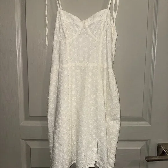 Women's Areopostale Off White Sun Dress - Picture 1 of 3